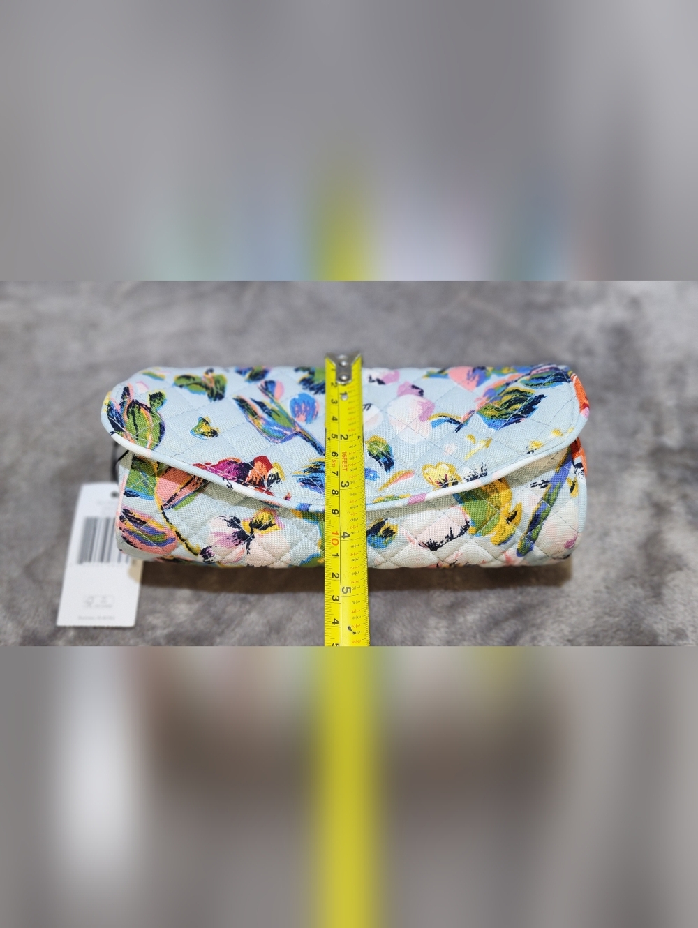 Vera Bradley Roll Makeup Brush & Pencil Case: Sea Air Floral - Picture 5 of 5